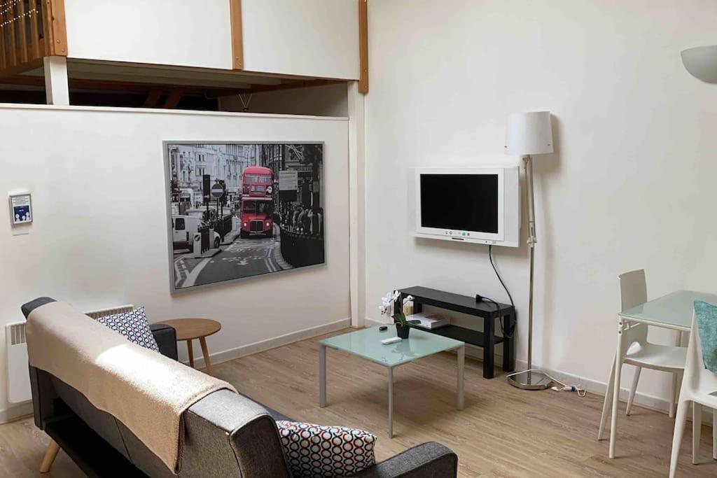 Le Saint-Lazare Appartement Au Calme Intra Muros Avignon Exteriör bild